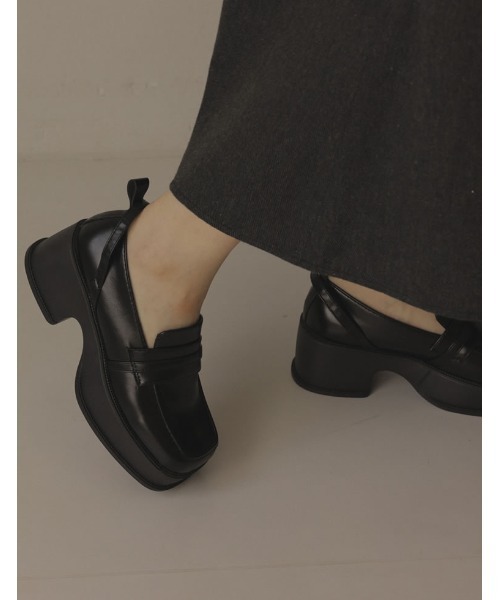 Re:EDIT（リエディ）の「[2022A/W COLLECTION]プラットフォーム厚底ローファー（ローファー・レディース・ブラウン/ブラック・MEDIUM/LARGE/X-LARGE/SMALL）」の6枚目の写真