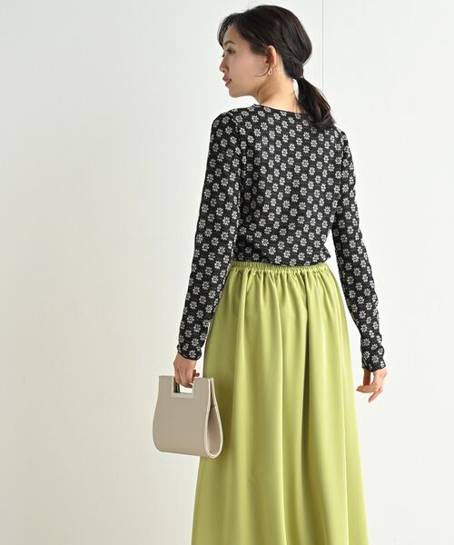 rps（アールピーエス）の「ぽこぽこフラワーレースカットソー（Tシャツ/カットソー・レディース・オフホワイト/アイボリー/ブラック/ブラック系その他2/サックスブルー・フリー）」の20枚目の写真