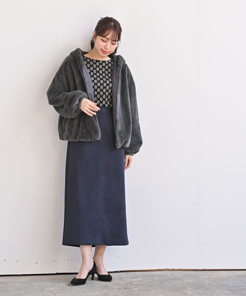 rps（アールピーエス）の「ぽこぽこフラワーレースカットソー（Tシャツ/カットソー・レディース・オフホワイト/アイボリー/ブラック/ブラック系その他2/サックスブルー・フリー）」の9枚目の写真