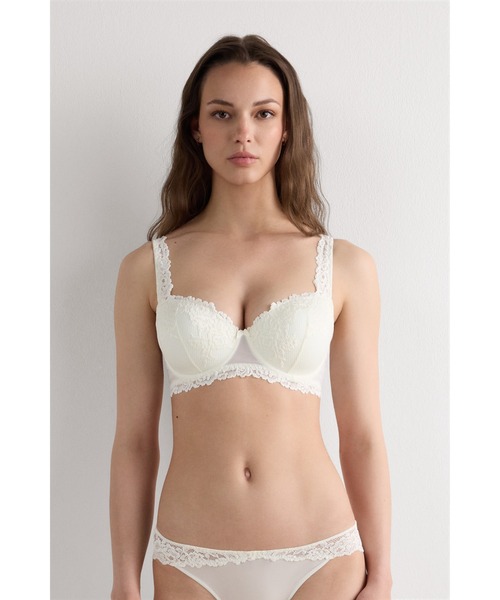 Pretty Flowers Sofia バルコネットブラ（ブラジャー）｜Intimissimi