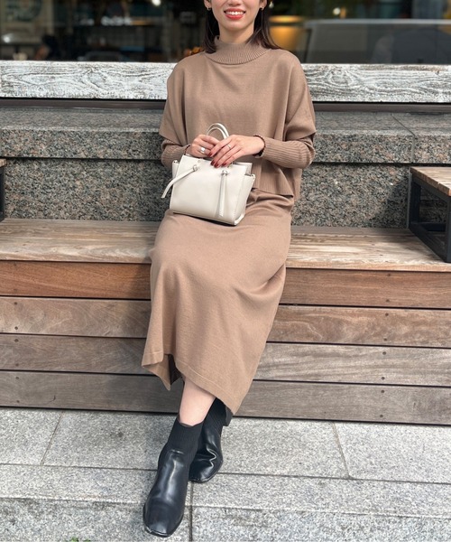 Chez toi(シェトワ)の「ケーププルオーバー×リブワンピースニットアップ(ワンピース・レディース・ブラック/グレー/アイボリー/モカ・FREE)」の19枚目の写真