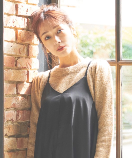 N WITH.（エヌウィズ）の「パフスリーブニット（ニット/セーター・レディース・ベージュ/レッド/ブラック・F）」の2枚目の写真