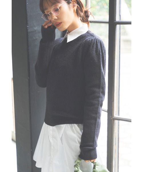 N WITH.（エヌウィズ）の「パフスリーブニット（ニット/セーター・レディース・ベージュ/レッド/ブラック・F）」の4枚目の写真