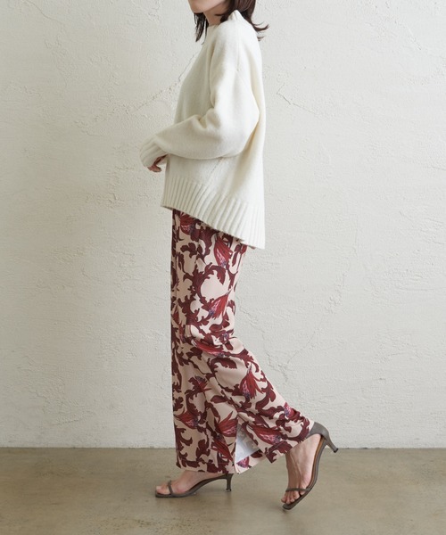 COLLAGE GALLARDAGALANTE（コラージュガリャルダガランテ）の「【OT】フラワー柄イージーパンツ（その他パンツ・レディース・レッド/ブルー・FREE）」の14枚目の写真