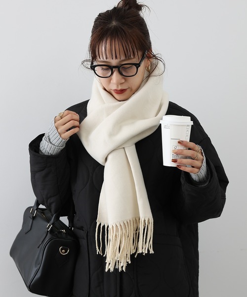 COLONY 2139（コロニートゥーワンスリーナイン）の「カシミアタッチストール（ストール/ショール・メンズ・オフホワイト/ブラック/ライトグレー/キャメル・FREE）」の9枚目の写真