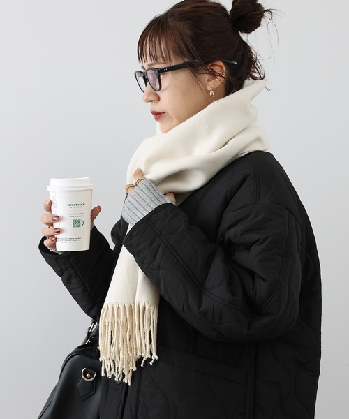 COLONY 2139（コロニートゥーワンスリーナイン）の「カシミアタッチストール（ストール/ショール・メンズ・オフホワイト/ブラック/ライトグレー/キャメル・FREE）」の7枚目の写真