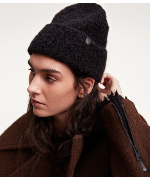 ALLSAINTS(オールセインツ)の「DARBY BEANIE | DARBY ビーニー(ニットキャップ/ビーニー・レディース・ブラック・ONE SIZE)」の1枚目の写真