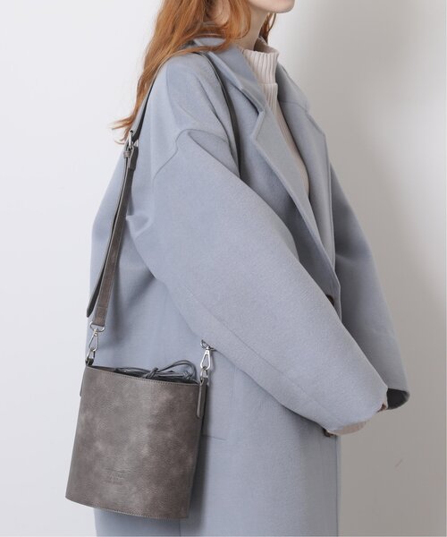 DOUBLE NAME(ダブルネーム)の「巾着ラウンド合皮BAG(ショルダーバッグ・レディース・オレンジ/スミクロ/イエロー×グリーン・FREE)」の13枚目の写真
