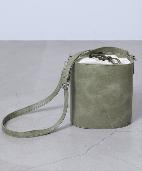 DOUBLE NAME(ダブルネーム)の「巾着ラウンド合皮BAG(ショルダーバッグ・レディース・オレンジ/スミクロ/イエロー×グリーン・FREE)」の18枚目の写真