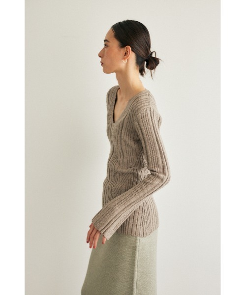 M_（エムアンダーバー）の「【M_】FLARE SLEEVE ニット（ニット/セーター・レディース・グレー/ブラック/ベージュ・FREE）」の22枚目の写真