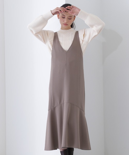 NATURAL BEAUTY BASIC（ナチュラルビューティーベーシック）の「マーメイドジャンスカ（ジャンパースカート・レディース・ブラック/ダークグリーン/ブラウン・SMALL/MEDIUM）」の15枚目の写真