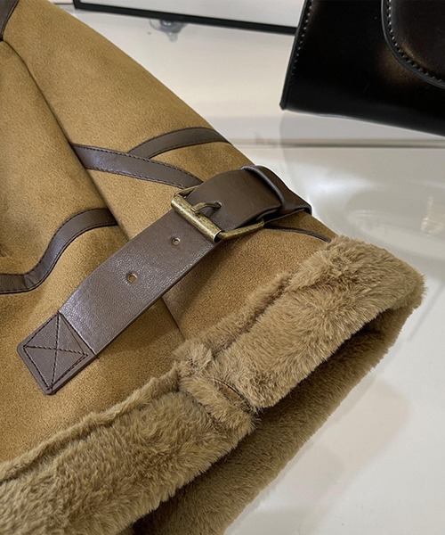 aimoha（アイモハ）の「ダブルカラー　ムートンジャケット（ムートンコート・レディース・オフホワイト/グリーン/グレー/ベージュ・LARGE/MEDIUM）」の16枚目の写真