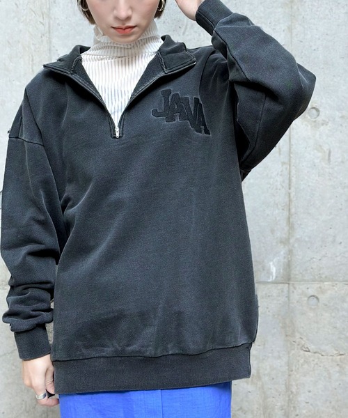Java（ジャバ）の「《JaVaジャバ コラボ》こなれヴインテージ。ロゴ刺繍ハーフジップピグメントプルオーバー（スウェット・レディース・イエロー/チャコール/ブルー・LARGE/MEDIUM/SMALL/X-LARGE/XX-LARGE）」の7枚目の写真