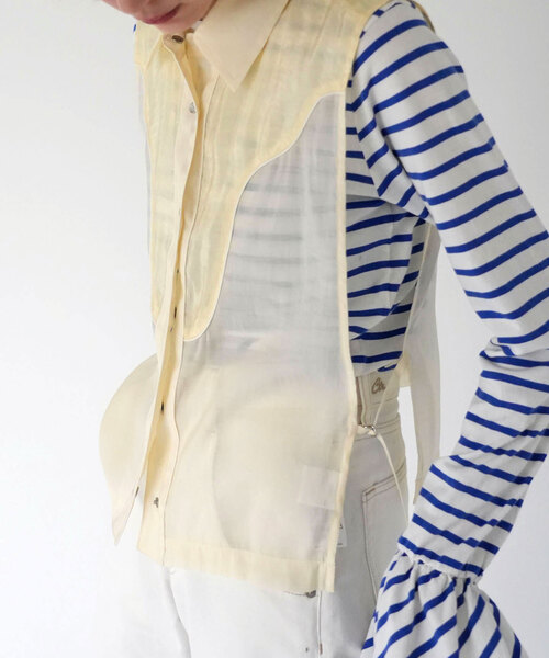 SLOBE citron.(スローブシトロン)の「SLOBE citron.ウェスタンスターシャツベスト(ベスト・レディース・アイボリー・FREE)」の10枚目の写真