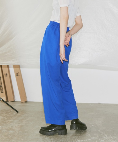 Happy John（ハッピージョン）の「cocoon easy pants/コクーンイージーパンツ（その他パンツ・レディース・レッド/イエロー/ブルー・SMALL/MEDIUM）」の6枚目の写真