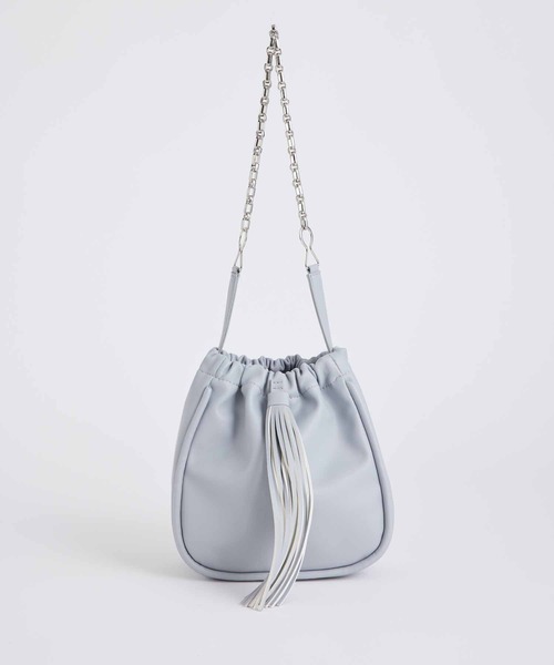 ADAM ET ROPE'（アダムエロペ）の「【WEB限定】ブレスレットチェーン タッセル バッグ / 巾着型 / ワンハンドル / ユニセックス（ハンドバッグ・メンズ・ブラック/ライトグレー・FREE）」の13枚目の写真