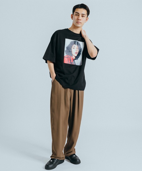 Ressaca(レサーカ)の「オーバーサイズ フォトプリント クルーネック半袖Tシャツ(Tシャツ/カットソー・メンズ・ブラック/ホワイト・L/M/XL)」の3枚目の写真