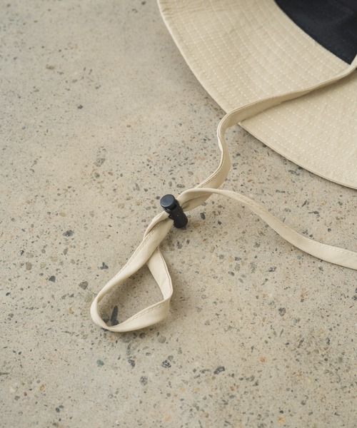 Omekashi(オメカシ)の「earthy_ナイロンシェードハット(ハット・レディース・ブラック/ベージュ・FREE)」の10枚目の写真