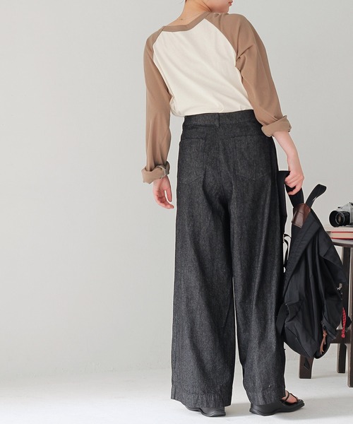 Crisp（クリスプ）の「ハイウエストワイドパンツ（デニムパンツ・レディース・ブラック/アイボリー・MEDIUM/SMALL）」の5枚目の写真