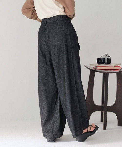 Crisp（クリスプ）の「ハイウエストワイドパンツ（デニムパンツ・レディース・ブラック/アイボリー・MEDIUM/SMALL）」の8枚目の写真