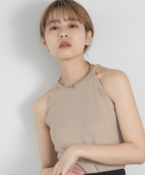 lawgy（ラウジー）の「halter neck camisole（キャミソール・レディース・ブラック/ベージュ/ホワイト・FREE）」の5枚目の写真