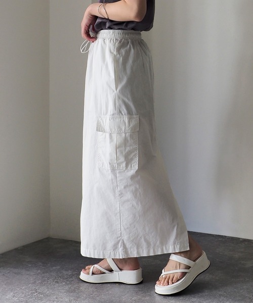 Riberry（リベリー）の「ウエストドロストカーゴタイトスカート（スカート・レディース・カーキ/オフホワイト/ブラック・MEDIUM）」の5枚目の写真