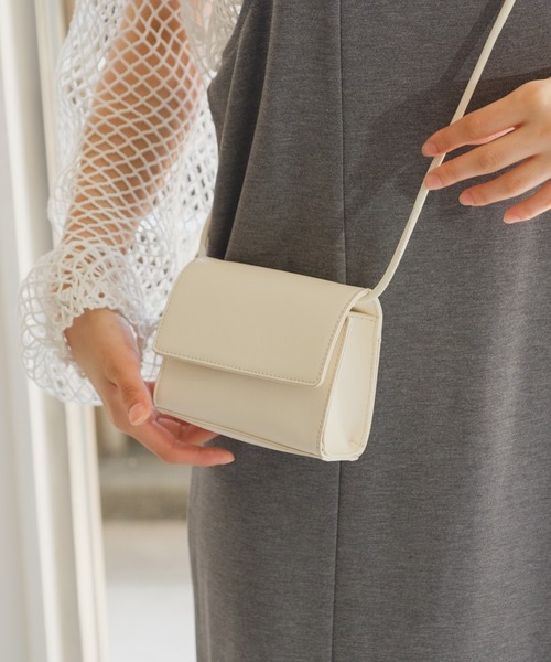 Kastane（カスタネ）の「【新色追加】チェーンミニショルダーBAG