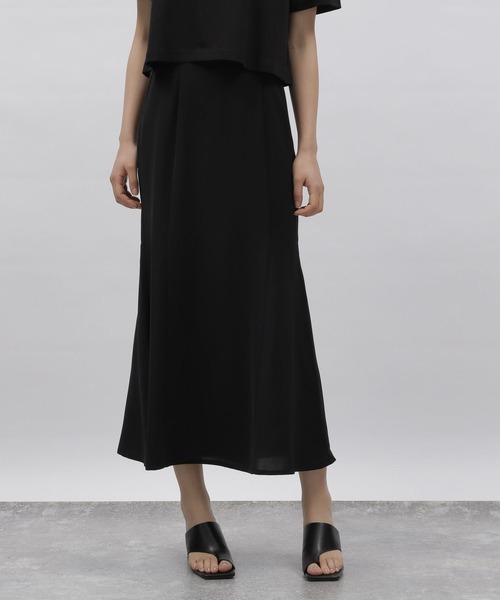 LAKOLE（ラコレ）の「ストレートフレアスカート / 193321（スカート