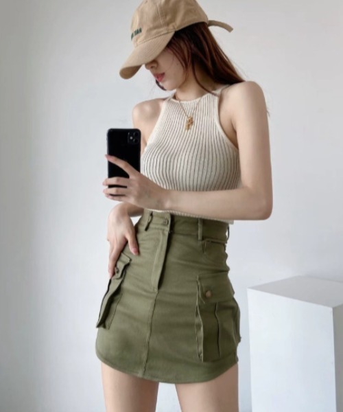 Silly（シリー）の「【万能着回しアイテム!大活躍♪】ストレッチカーゴ風ミニスカート（スカート・レディース・ブラック/グリーン/ブラウン/ベージュ・SMALL/MEDIUM/LARGE）」の15枚目の写真