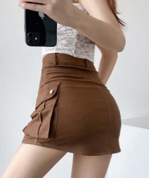 Silly（シリー）の「【万能着回しアイテム!大活躍♪】ストレッチカーゴ風ミニスカート（スカート・レディース・ブラック/グリーン/ブラウン/ベージュ・SMALL/MEDIUM/LARGE）」の20枚目の写真