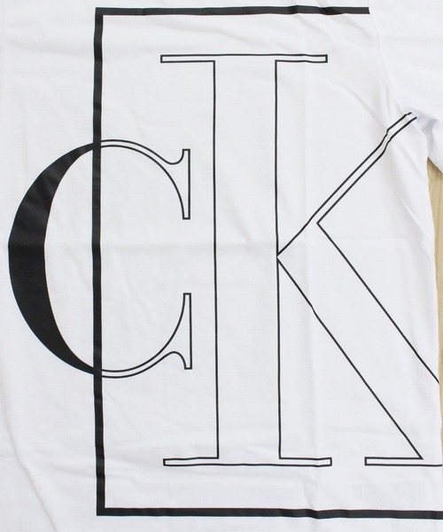 Calvin Klein(カルバン・クライン)の「CK ビッグロゴ クルーネックTシャツ(Tシャツ/カットソー・メンズ・ホワイト・L/M)」の8枚目の写真