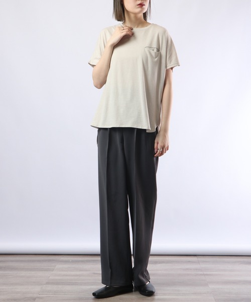 FUNALIVE(ファンアライブ)の「PAGE ONE TC天竺接触冷感ラウンドヘム PO(Tシャツ/カットソー・レディース・レッド/グリーン系/グレイッシュベージュ/ブラック/オフホワイト・M-L)」の14枚目の写真