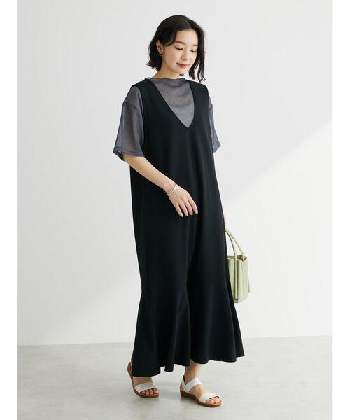 Green Parks(グリーンパークス)の「カットジョーゼットマーメイドジャンスカ(ワンピース・レディース・ブラック/グレイッシュベージュ・FREE)」の21枚目の写真