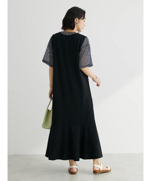 Green Parks(グリーンパークス)の「カットジョーゼットマーメイドジャンスカ(ワンピース・レディース・ブラック/グレイッシュベージュ・FREE)」の3枚目の写真