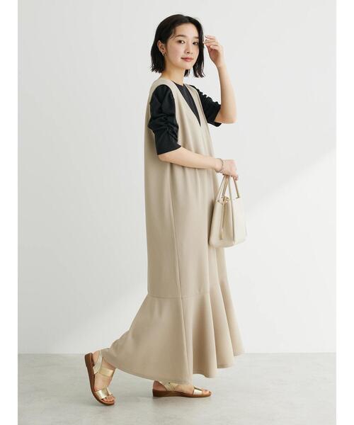 Green Parks(グリーンパークス)の「カットジョーゼットマーメイドジャンスカ(ワンピース・レディース・ブラック/グレイッシュベージュ・FREE)」の16枚目の写真