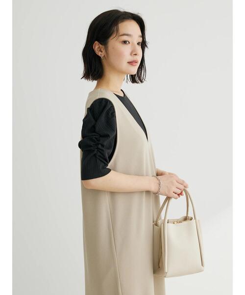 Green Parks(グリーンパークス)の「カットジョーゼットマーメイドジャンスカ(ワンピース・レディース・ブラック/グレイッシュベージュ・FREE)」の7枚目の写真