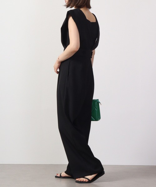 ＆soiree（アンドソワレ）の「&soiree Vカットオールインワン（つなぎ/オールインワン・レディース・ブラック/ベージュ・F）」の5枚目の写真