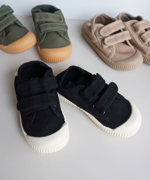 Bambin(ボンバン)の「【 Bambin / ボンバン 】 キッズ ベルクロ キャンバス スニーカー(スニーカー・キッズ・カーキ/アイボリー/ブラック/ベージュ・16cm/17cm/18cm)」の11枚目の写真