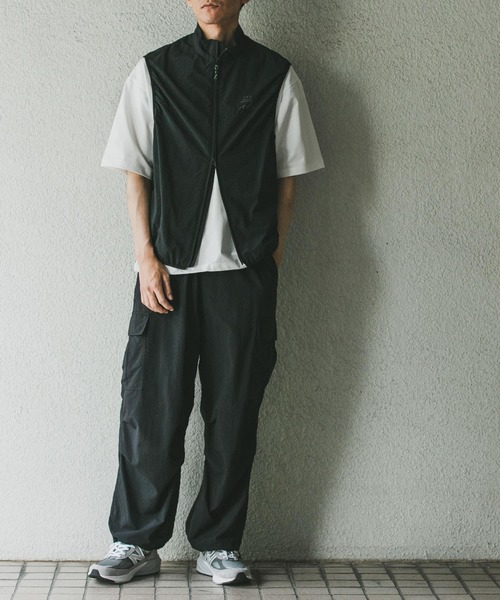 URBAN RESEARCH DOORS（アーバンリサーチドアーズ）の「ナイロンワッシャーカーゴパンツ（カーゴパンツ・メンズ・オリーブ/ブラック・MEDIUM/LARGE）」の20枚目の写真