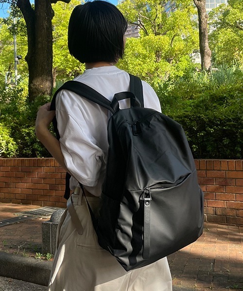 専用‼️ワイズ　cote&ciel 円形バックパック　ユニセックス　未使用 2025年最新】Y's cote&cielの人気アイテム - メルカリ