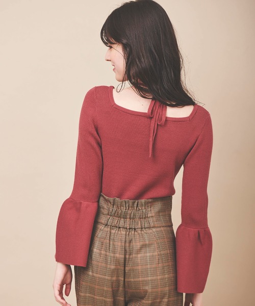 31 Sons de mode（トランテアン　ソン　ドゥ　モード）の「フレアスリーブニット（ニット/セーター・レディース・ボルドー/マスタード/ブラック/オフホワイト/ホワイト×ブラック・36）」の9枚目の写真