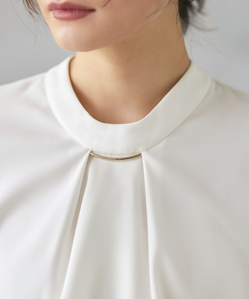 フォクシー ボウタイブラウス タック アイボリー とろみ素材 22年モデル フォクシー ボウタイブラウス タック アイボリー とろみ素材 22年