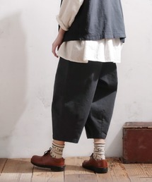 8分でまるいテーパードパンツ