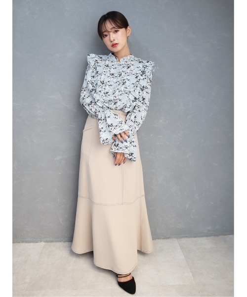 CECIL McBEE（セシルマクビー）の「パールボタン花柄フリルタックブラウス（シャツ/ブラウス・レディース・ブラック/ベージュ/モカ・MEDIUM）」の9枚目の写真