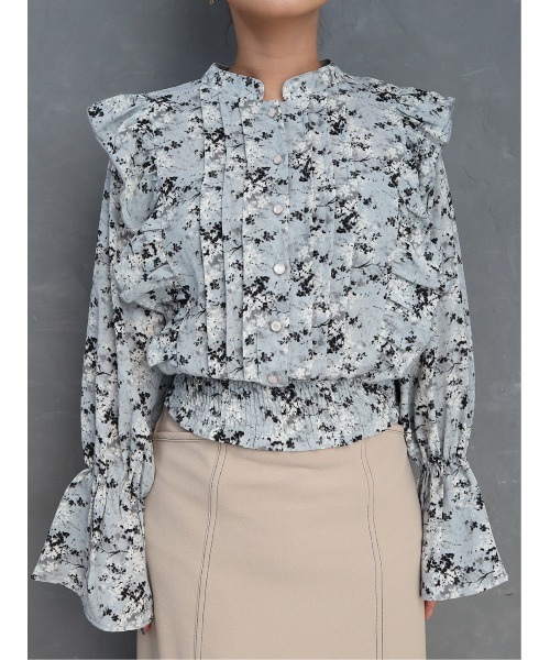 CECIL McBEE（セシルマクビー）の「パールボタン花柄フリルタックブラウス（シャツ/ブラウス・レディース・ブラック/ベージュ/モカ・MEDIUM）」の10枚目の写真