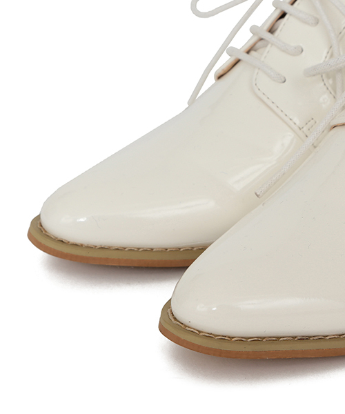 B:MING by BEAMS（ビーミングバイビームス）の「ビーミング by ビームス / レースアップシューズ（ドレスシューズ・レディース・ブラック/ホワイト・23.5cm/22.5cm/24.5cm）」の8枚目の写真