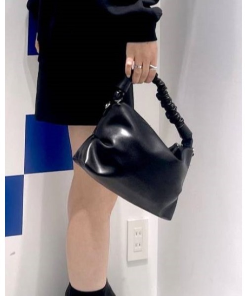 3.3 Field Trip （3.3フィールドトリップ）の「3.3 Field Trip／ギャザー2WAYBAG 2980074（ショルダーバッグ・レディース・その他1/アイボリー/ブラック・0）」の4枚目の写真