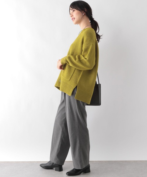 GLOBAL WORK(グローバルワーク)の「フワフワHugmeカーディガン/906731(カーディガン/ボレロ・レディース・パープル系その他7/グレイッシュベージュ/チャコールグレー/マスタード/ブルー系その他4・LARGE/MEDIUM)」の17枚目の写真