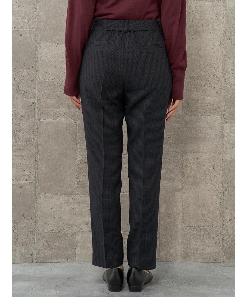 Perfect Suit FActory（パーフェクトスーツファクトリー）の「千鳥格子　メランジ調スーツ　テーパードパンツ　グレー/ネイビー（スラックス・レディース・ネイビー/グレー・9号/11号/7号/13号）」の13枚目の写真