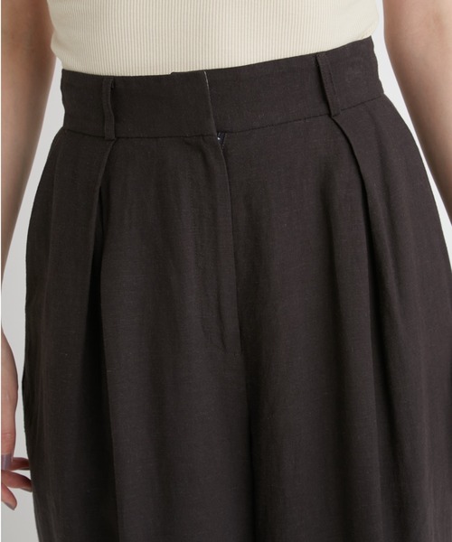 emmi（エミ）の「【emmi atelier】レーヨンリネンワイドパンツ（その他パンツ・レディース・ライトベージュ/チャコールグレー/オフホワイト・1/0）」の13枚目の写真